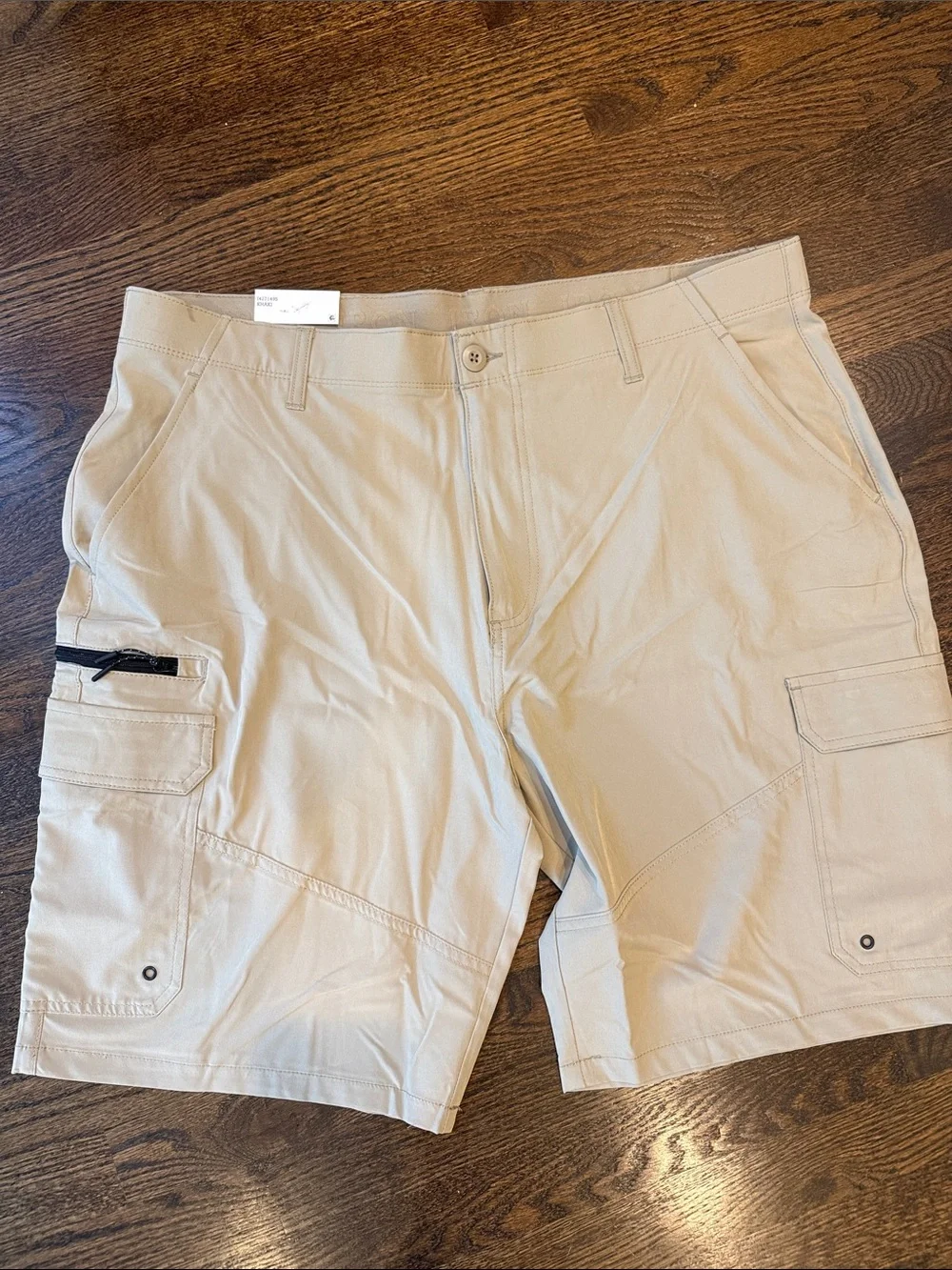 Men's iron & co size 40  Cargo Shorts — Khaki